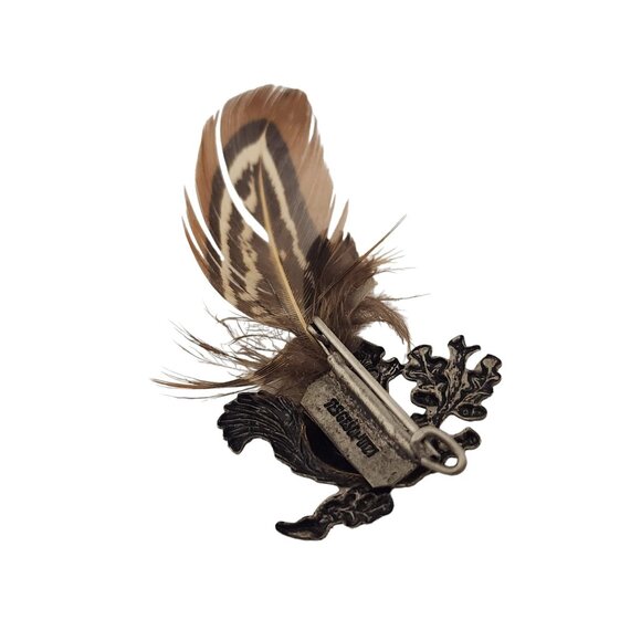 Super Cute European Silvertone Squirrel with Feathers Safety Pin Style Brooch (A - Picture 4 of 5